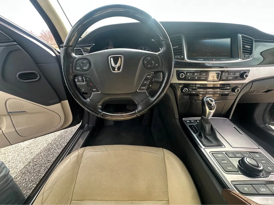 2014 Hyundai Equus - Image 8 of 12