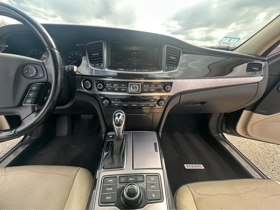 2014 Hyundai Equus - Image 11 of 12