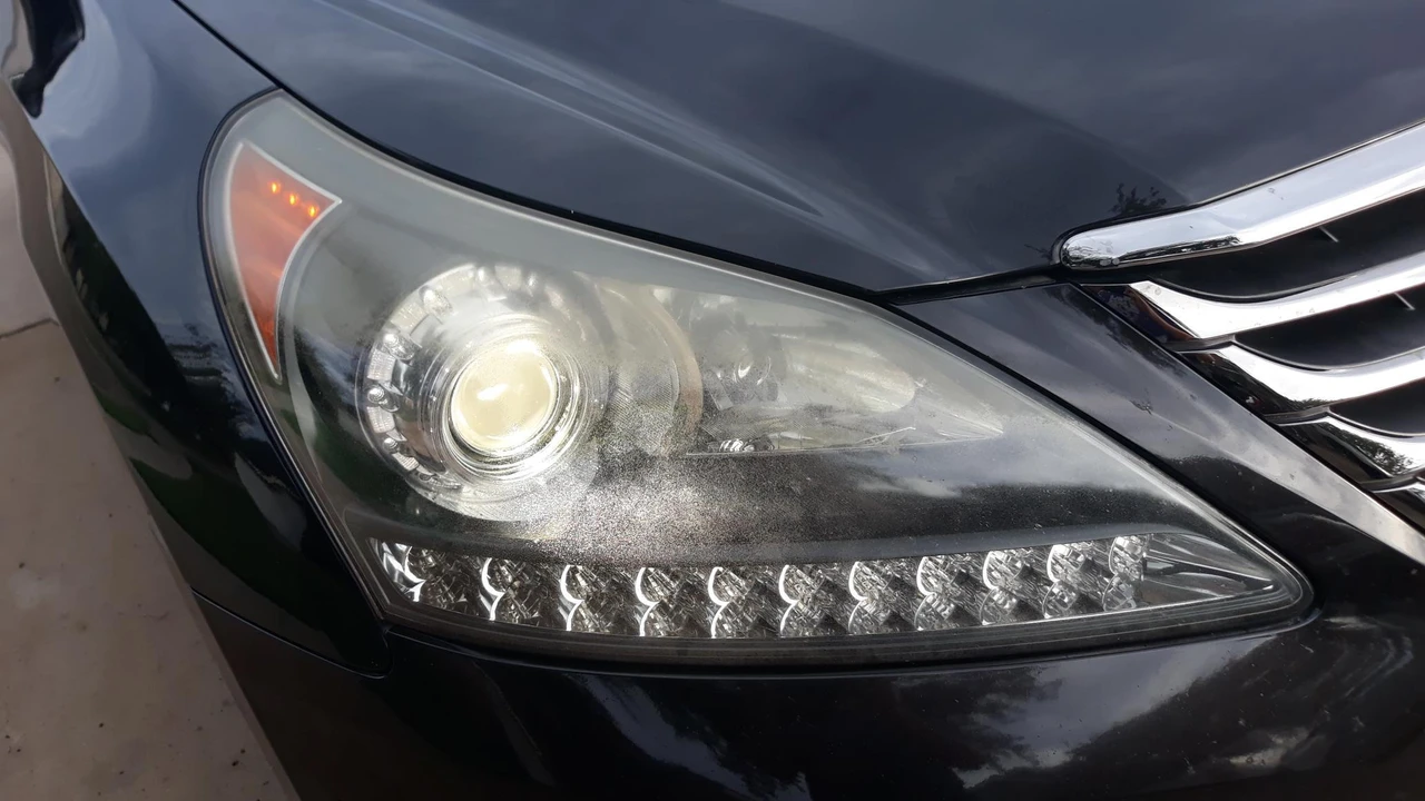 2014 Hyundai Equus - Image 21 of 31