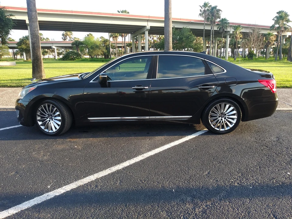 2014 Hyundai Equus - Image 10 of 31