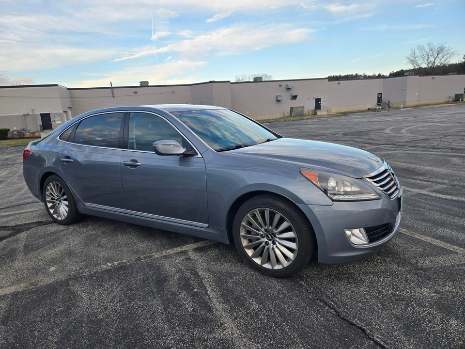 2014 Hyundai Equus - Image 13 of 31