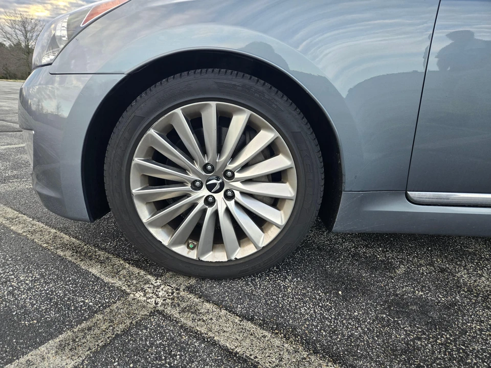 2014 Hyundai Equus - Image 17 of 31