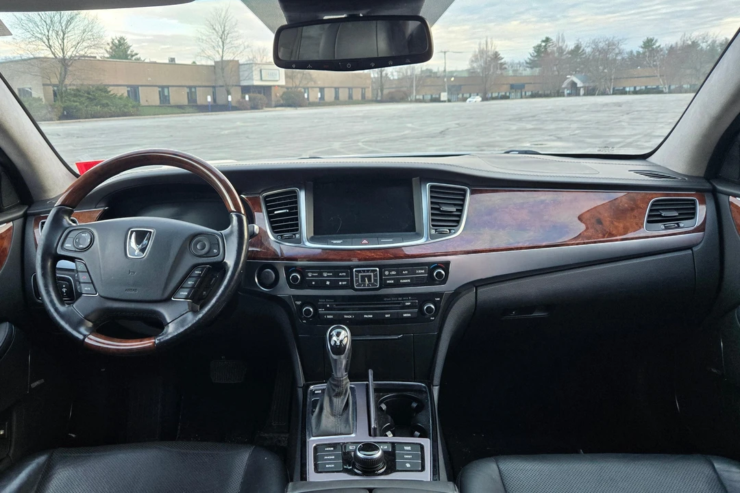 2014 Hyundai Equus - Image 21 of 31
