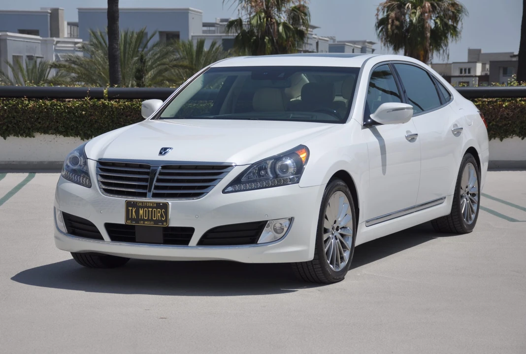 2014 Hyundai Equus - Image 2 of 31