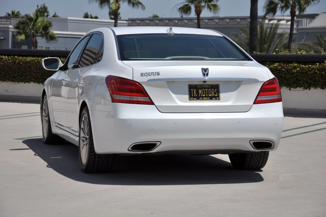 2014 Hyundai Equus - Image 12 of 31