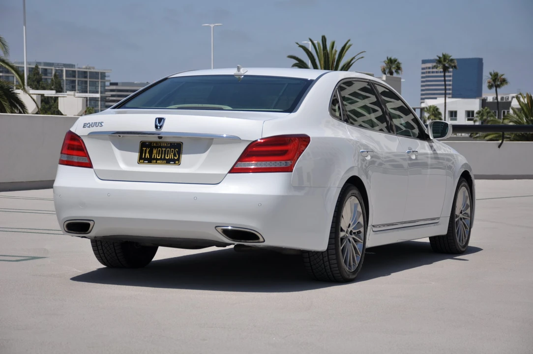 2014 Hyundai Equus - Image 15 of 31
