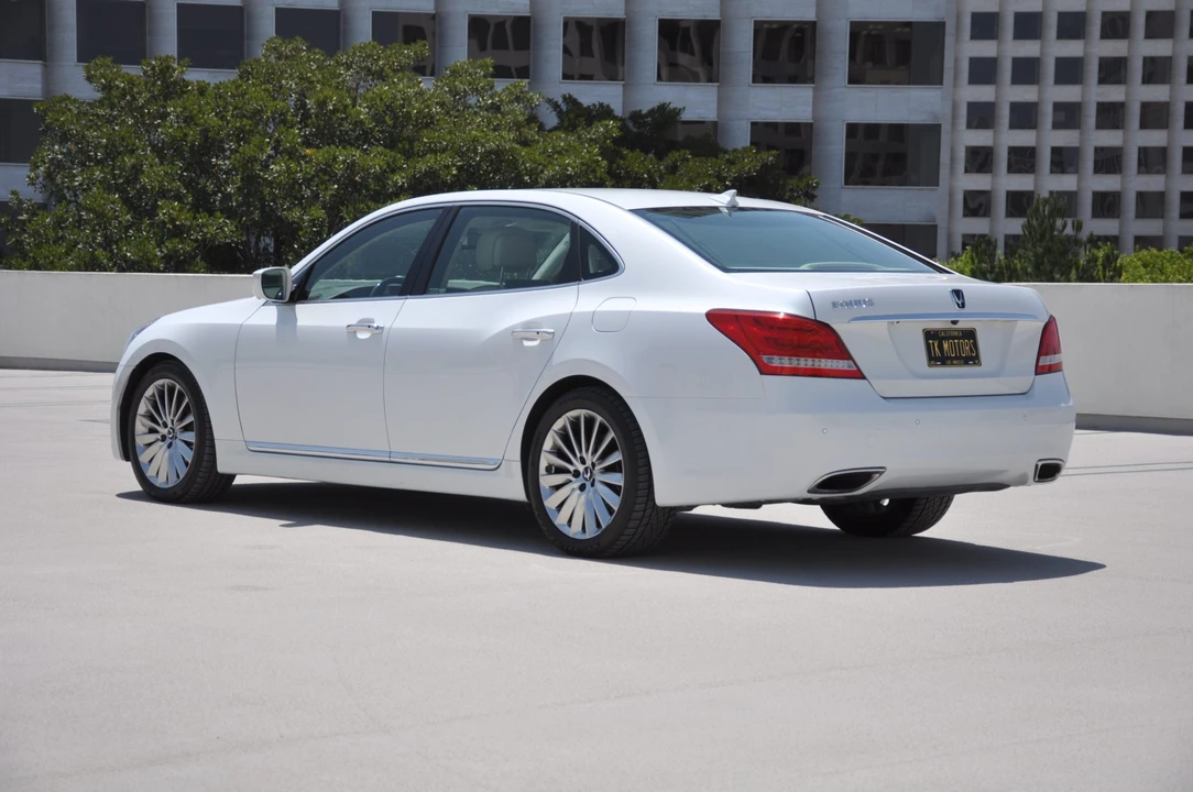 2014 Hyundai Equus - Image 9 of 31