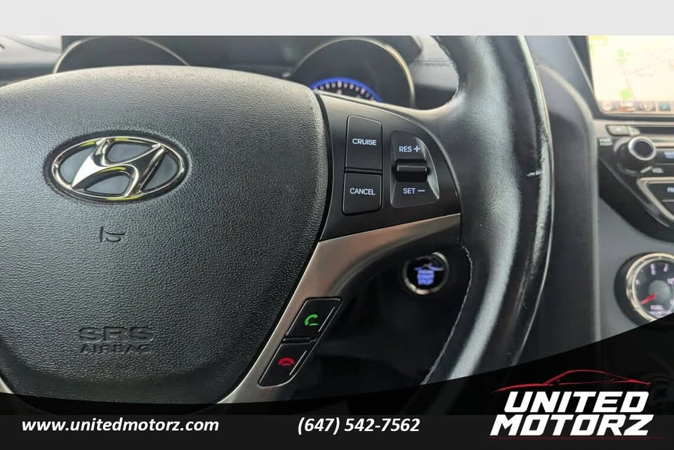 2014 Hyundai Genesis - Image 17 of 20