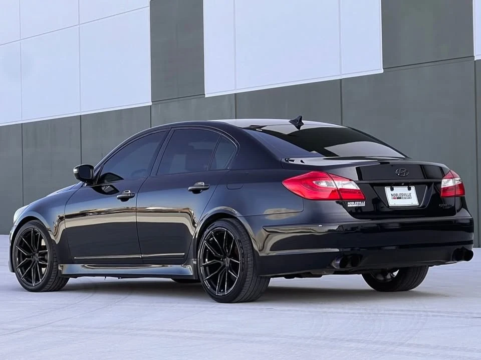 2014 Hyundai Genesis - Image 5 of 20