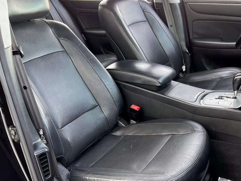 2014 Hyundai Genesis - Image 13 of 20