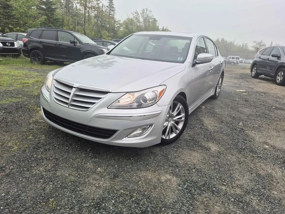 2014 Hyundai Genesis - Image 3 of 7