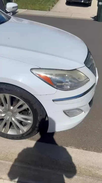 2014 Hyundai Genesis - Image 11 of 11