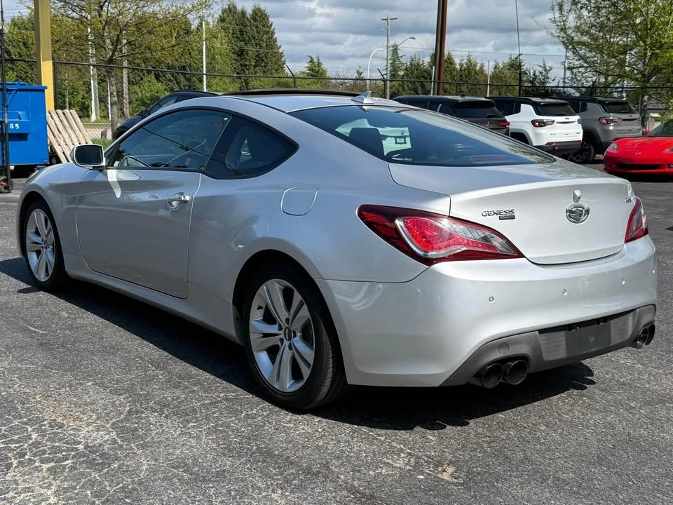 2014 Hyundai Genesis Coupe - Image 6 of 14
