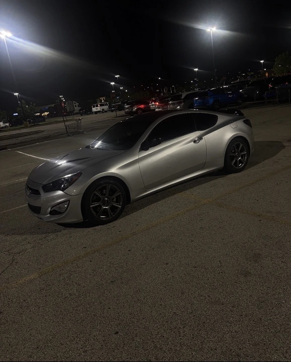 2014 Hyundai Genesis Coupe - Image 3 of 7