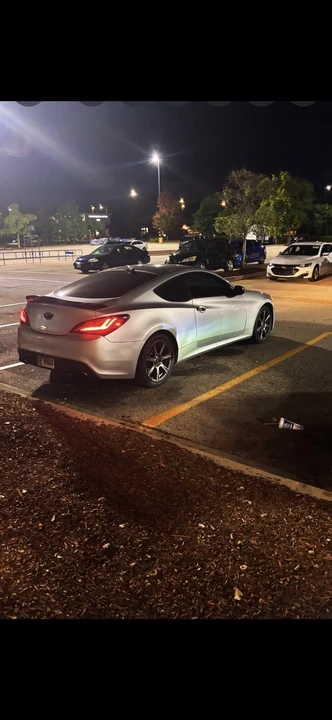 2014 Hyundai Genesis Coupe - Image 6 of 7