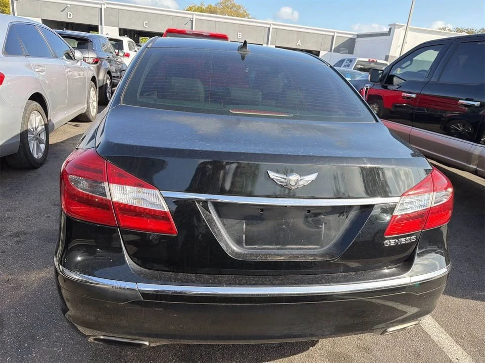 2014 Hyundai Genesis - Image 3 of 8