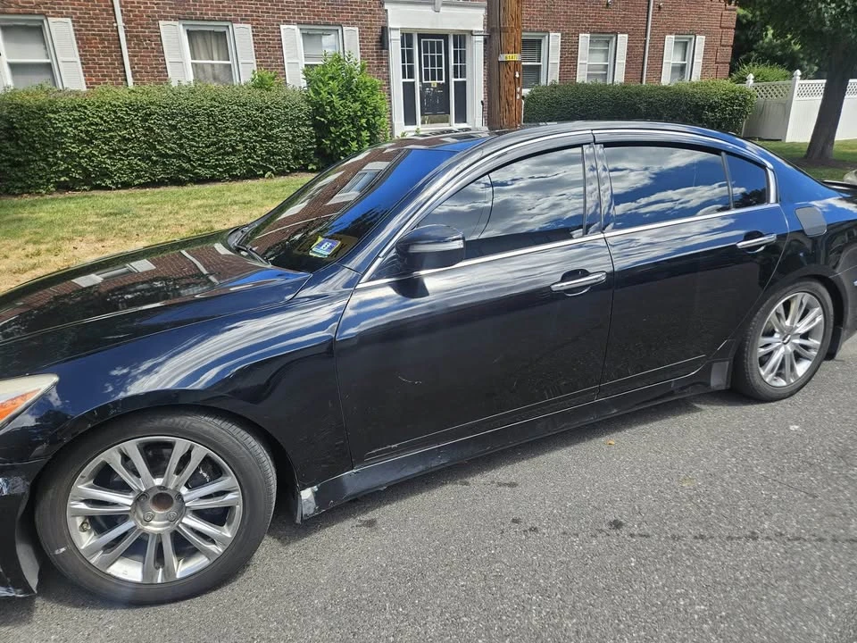 2014 Hyundai Genesis - Image 3 of 15