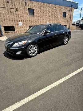 2014 Hyundai Genesis 3.8 Sedan 4D