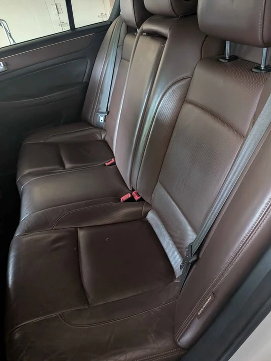 2014 Hyundai Genesis - Image 6 of 8
