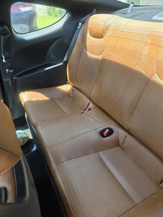 2014 Hyundai Genesis - Image 6 of 7