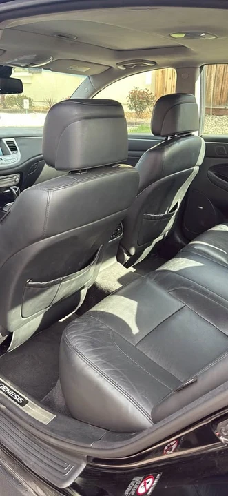 2014 Hyundai Genesis - Image 6 of 6