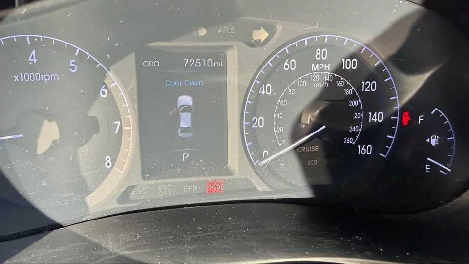 2014 Hyundai Genesis - Image 4 of 5