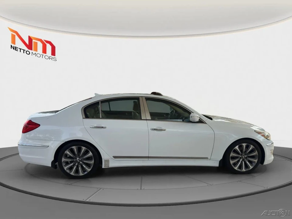 2014 Hyundai Genesis - Image 6 of 21