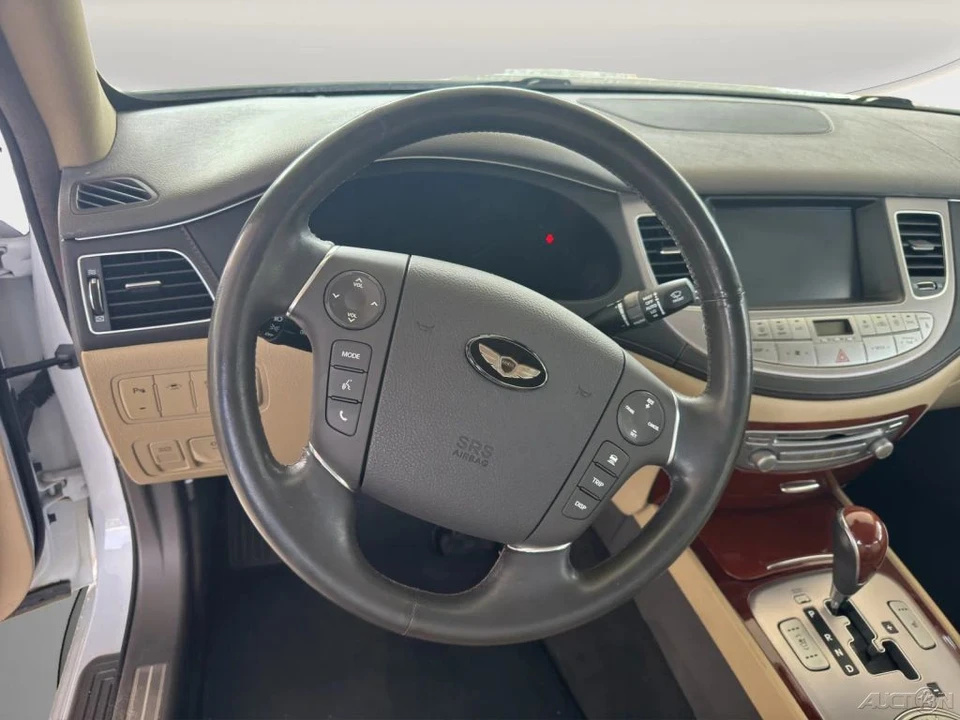 2014 Hyundai Genesis - Image 9 of 21