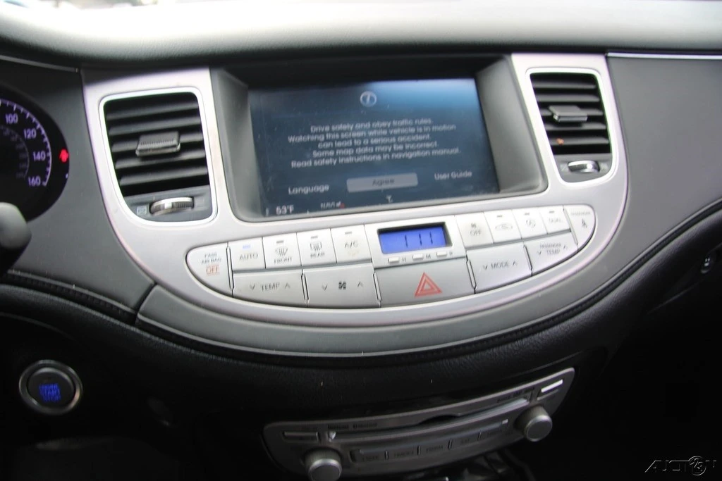 2014 Hyundai Genesis - Image 18 of 21
