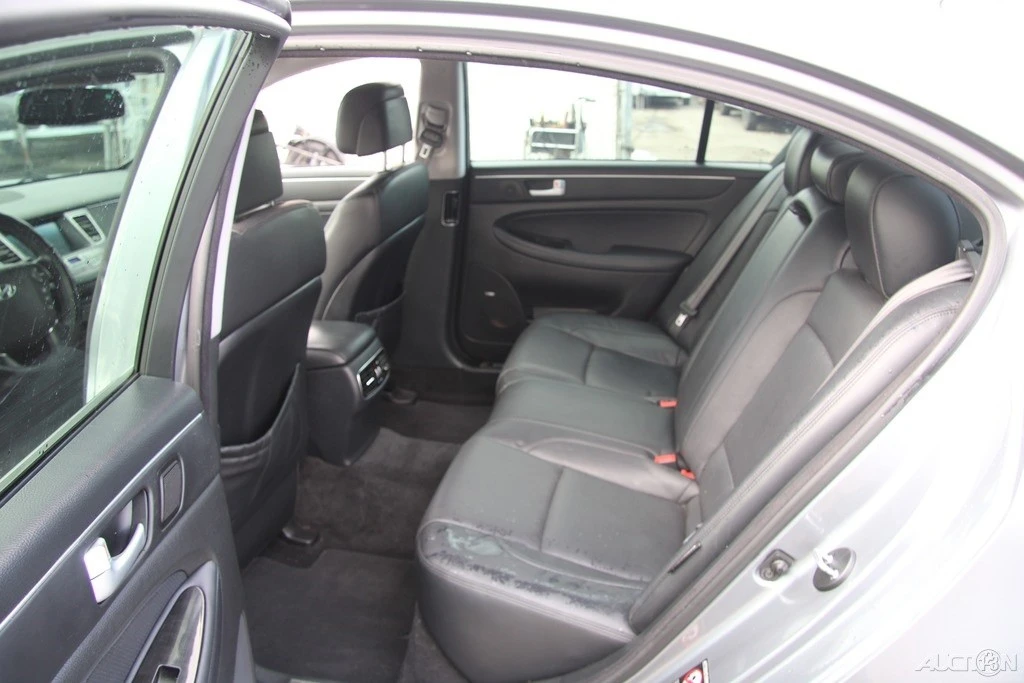 2014 Hyundai Genesis - Image 21 of 21