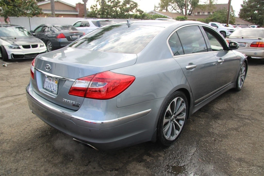 2014 Hyundai Genesis - Image 6 of 21