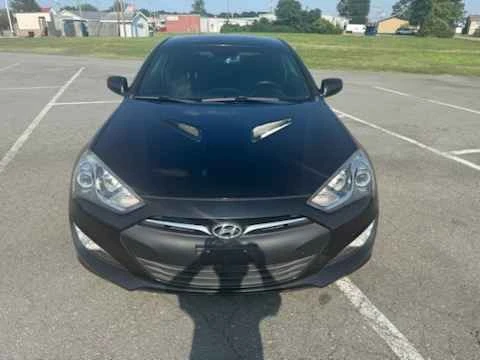 2014 Hyundai Genesis Coupe - Image 2 of 10