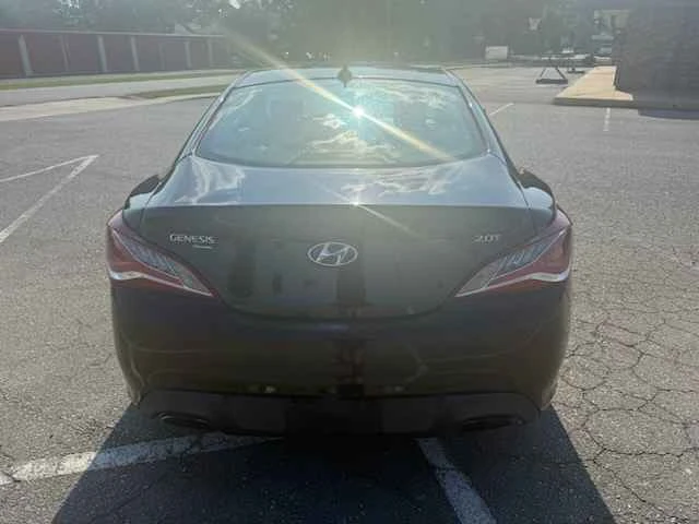 2014 Hyundai Genesis Coupe - Image 6 of 10