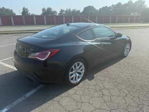 2014 Hyundai Genesis Coupe - Image 4 of 10