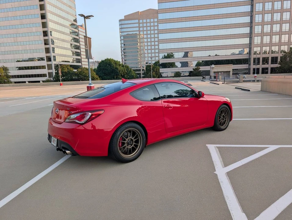 2014 Hyundai Genesis Coupe - Image 4 of 23