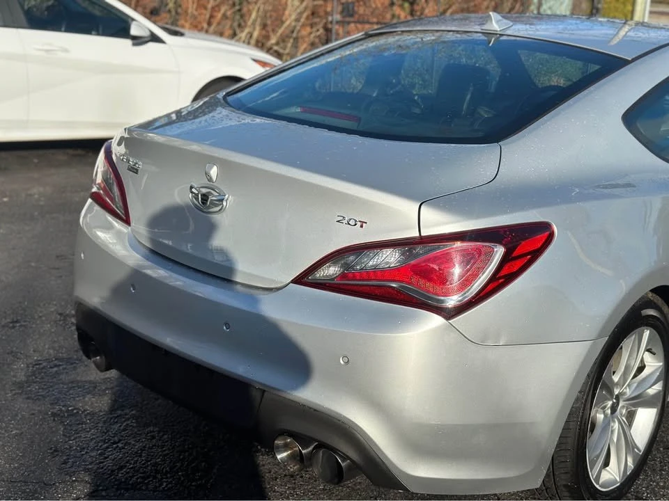 2014 Hyundai Genesis Coupe - Image 13 of 14
