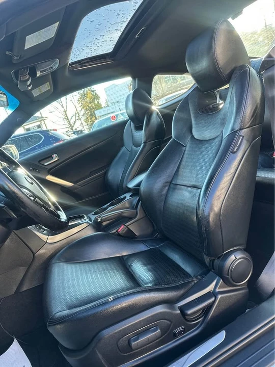 2014 Hyundai Genesis Coupe - Image 6 of 14