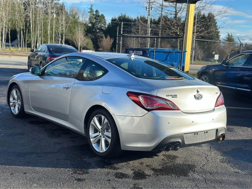 2014 Hyundai Genesis Coupe - Image 4 of 14