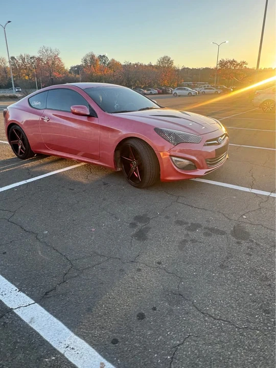 2014 Hyundai Genesis Coupe - Image 2 of 6