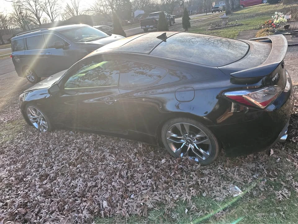2014 Hyundai Genesis Coupe - Image 4 of 9