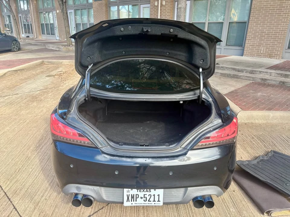 2014 Hyundai Genesis Coupe - Image 12 of 14