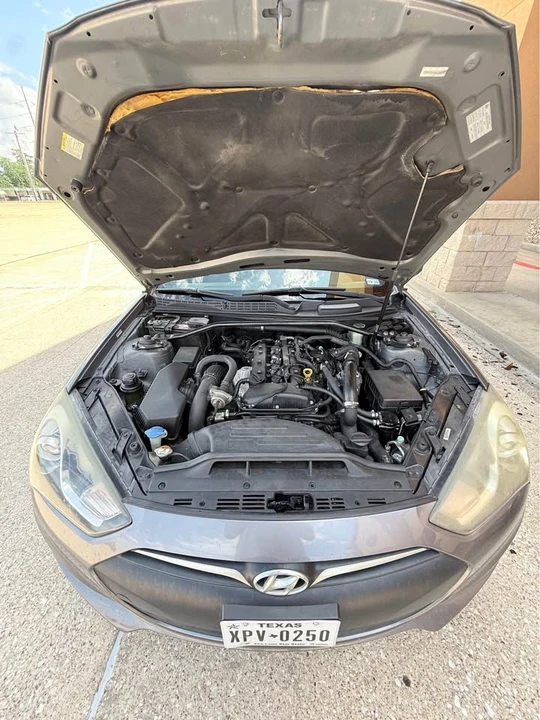 2014 Hyundai Genesis Coupe - Image 19 of 19