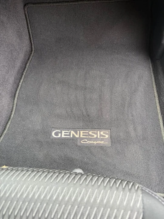 2014 Hyundai Genesis Coupe - Image 11 of 11