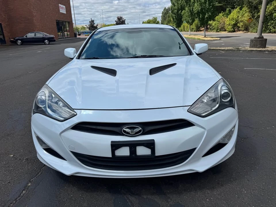 2014 Hyundai Genesis Coupe - Image 4 of 16
