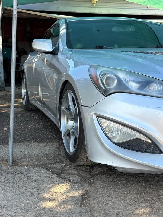 2014 Hyundai Genesis Coupe - Image 3 of 8