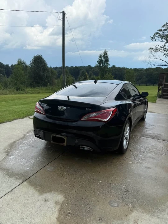 2014 Hyundai Genesis Coupe - Image 6 of 11