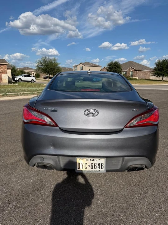 2014 Hyundai Genesis Coupe - Image 6 of 15