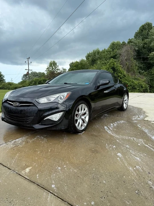 2014 Hyundai Genesis Coupe - Image 3 of 11