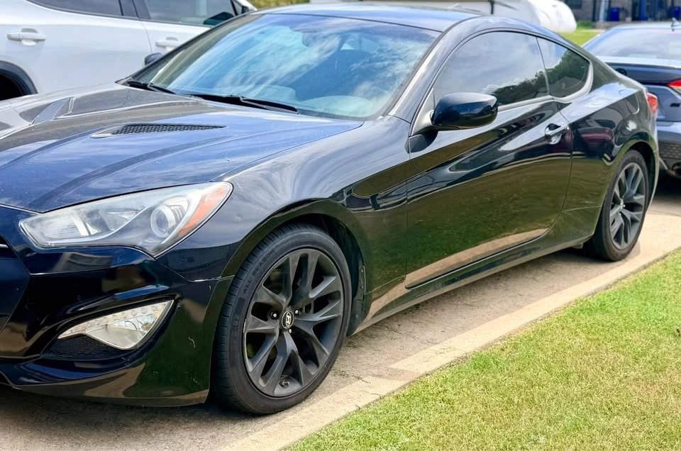 2014 Hyundai Genesis Coupe - Image 5 of 15