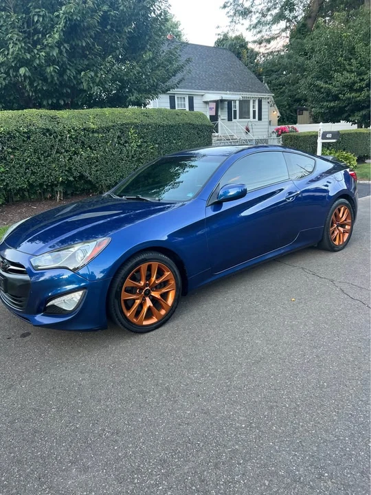2014 Hyundai Genesis Coupe - Image 3 of 10